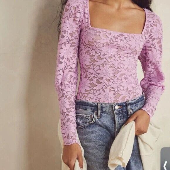 Free People Long Distance Layering Lace Top Pink Size Small FP NWT - Picture 3 of 5
